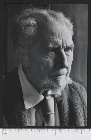 Porträtaufnahme Ezra Pound