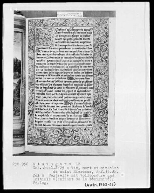 Vie, mort et miracles de Saint Hierosme — Initiale C (onfiant de la benignite) und Vollbordüre, Folio 8recto
