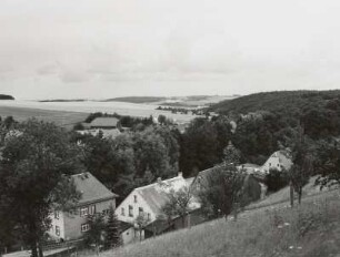 Blick vom Landhotel "Schnorrbusch", Schulstraße 9, zur Hermannsdorfer Straße