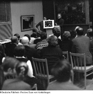 Hans Grundig Ehrung mit Lea, Jugendklub Staatliche Kunstsammlungen