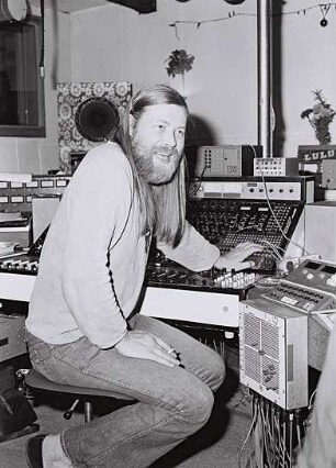 Conny Plank - The Potential of Noise