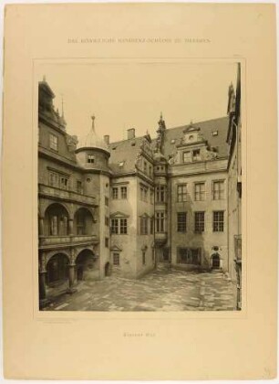 Der Kleiner Schlosshof des Residenzschlosses in Dresden, aus der Mappe: Das Königliche Residenzschloss zu Dresden von Römmler & Jonas
