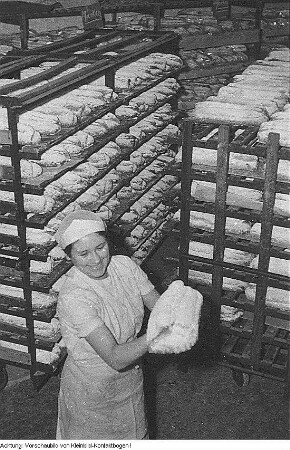 Lebensmittelproduktion: Backwaren, Fleisch- und Wurstwaren, 1957