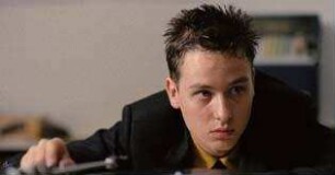 Tom Schilling