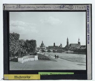 Dresden, Katholische Hofkirche,Dresden, Augustusbrücke