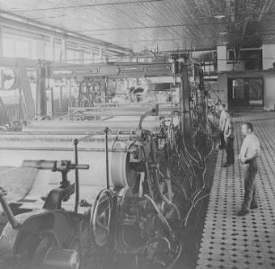 Pressenpartie an der Papiermaschine : Technikgeschichte | Technologie | Papier-Fabrikation