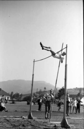 Predal: Rumänische Leichtathletik-Meisterschaften, Stabhochsprung