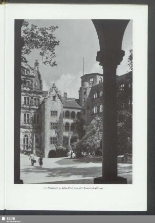 Heidelberg, Schloßhof von der Brunnenhalle aus