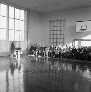 Klaus-Groth-Schule: Königsberger Straße: Einweihung der Sporthalle