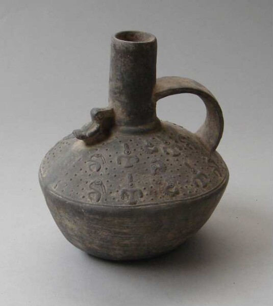 Clay vessel