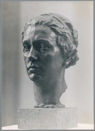 Porträt Leonore von Keudell, 1940, Bronze
