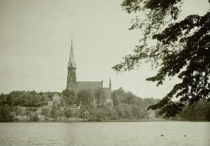 Schlosskirche & Ehemalige Benediktiner-Klosterkirche