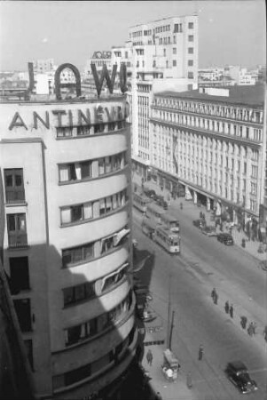 Bukarest: Boulevard Bratianu, Ecke Ca Rosetti[-Straße]