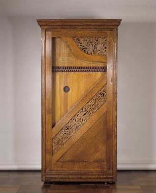 "The Wurlitzer Harp"