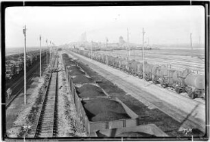 Me Gesamt, Bahn, Blick vom Rangierbahnhof auf das Werk
