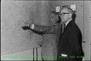 Besuch von Dr. Arne Sigvard Eklund (Generaldirektor der International Atomic Energy Agency (IAEA)) am Kernforschungszentrum Karlsruhe (KfK)