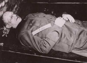 Hauptkriegsverbrecher Alfred Jodl nach Vollstreckung des Urteils