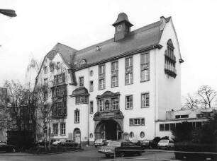 Universitätsklinikum und Gartenanlage; Frankfurt, Ludwig-Rehn-Straße 14, Paul-Ehrlich-Straße 40, Theodor-Stern-Kai 7