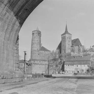 Bautzen : Bautzen. Fischergasse. Blick zur Alten Wasserkunst und Michaeliskirche