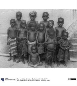 Kinder in Duala
