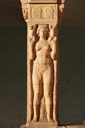 Terrakottaverkleidungen der Arkade — Relief