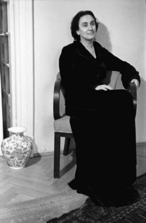Bukarest: Frau Oghina