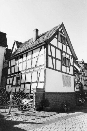 Wohnhaus, Fachwerk; Wächtersbach, Pfarrgasse 18