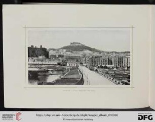Napoli - Piazza Muncipio dal Molo