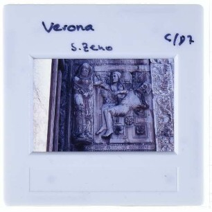 Verona, S. Zeno : Detailansicht Portal Relief rechts
