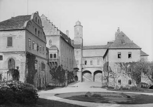 Schloss Hartenstein : Oberer Burghof