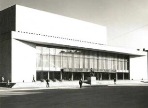 Leningrad (Sankt Petersburg), Ligowski-Prospekt 6. Großer Konzertsaal "Oktober" (1967)