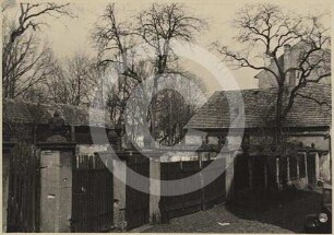 Gartenzaun des Rost`schen Hauses in Lauban
