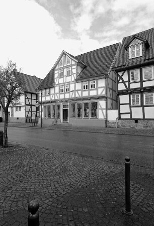 Wohnhaus; Kaufungen, Leipziger Straße 443