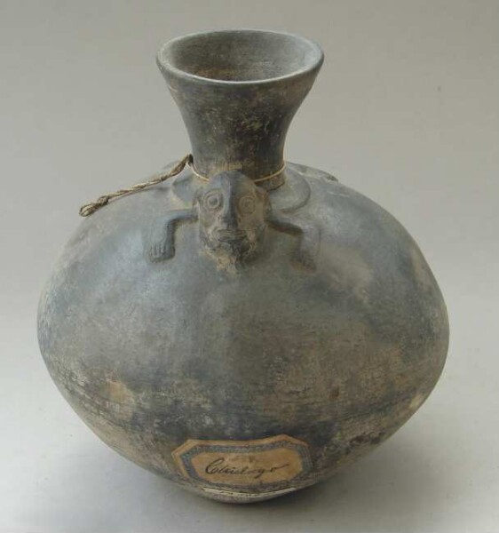 Clay vessel