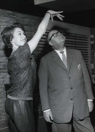 Marina Ried und Heinz Erhardt in Ordnung muß sein
