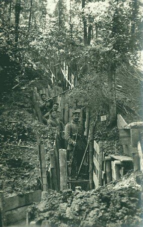 Aus der Stellung von 8./110 (achte Kompagnie des Reserve-Infanterie-Regiments 110)