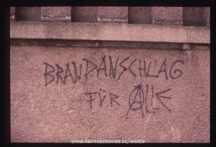 BRANDANSCHLAG FÜR ALLE