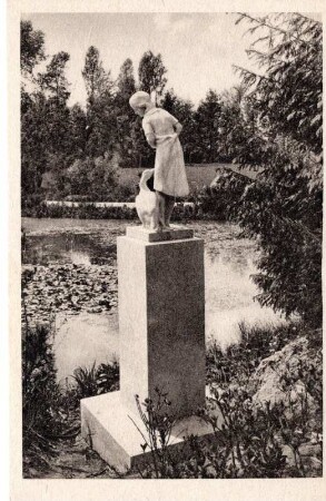 Gänseliesel-Standbild