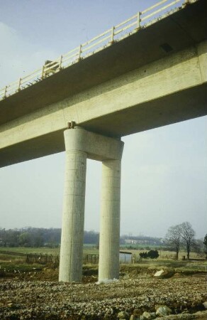 Saalebrücke Schkortleben