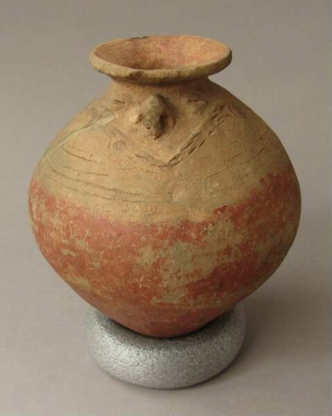 Clay vessel