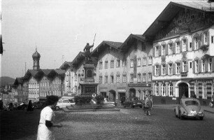 Bad Tölz: Hauptstraße [Marktstraße], Häuserreihe von oben