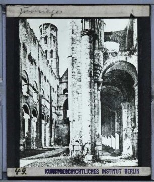Jumièges, Abteikirche