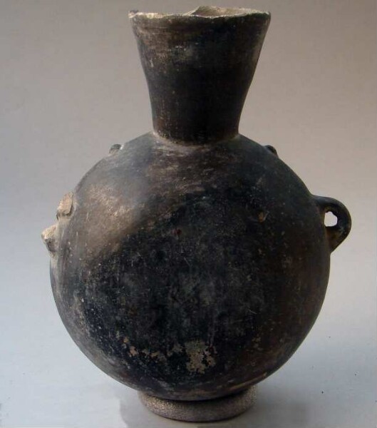 Clay vessel