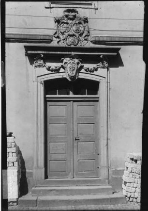 Kislau Schloss Kislau Kavaliergebäude - Eingangsportal Ansicht der Ostfassade