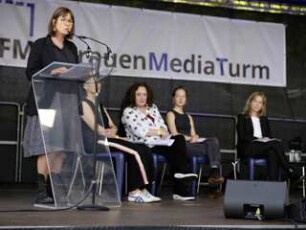 Veranstaltung 50 Jahre Neue Frauenbewegung am 11./12. September 2021; Schauspielerinnen lesen Texte der Neuen Frauenbewegung