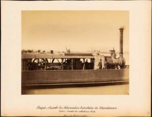 Trajekt-Anstalt der Rheinischen Eisenbahn, Rheinhausen: Entladener Ponton, Seitenansicht