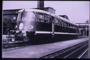 Aussichtstriebwagen VT 90 501