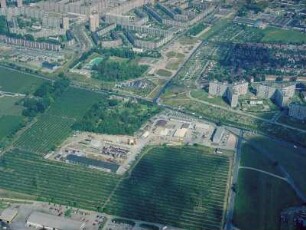 Stadtteilansicht Nickern und Prohlis mit Dohnaer Straße (F 172). Blick in den Langen Weg