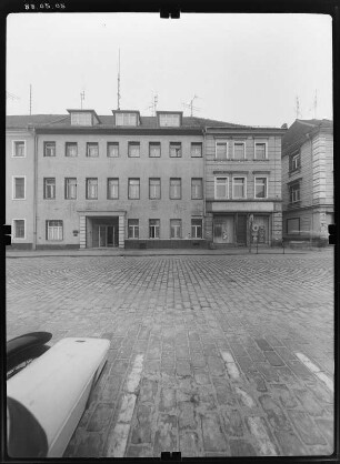 Großenhain, Karl-Marx-Platz (Hauptmarkt) 4. Wohnhaus (Polizei-Kreisamt, 18. Jh.). Straßenfront