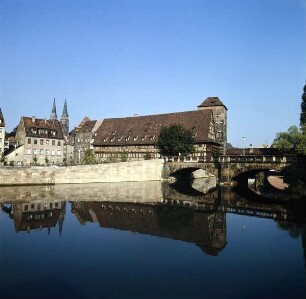 Nürnberg. Blick auf den Henkersteg und den Wasserturm